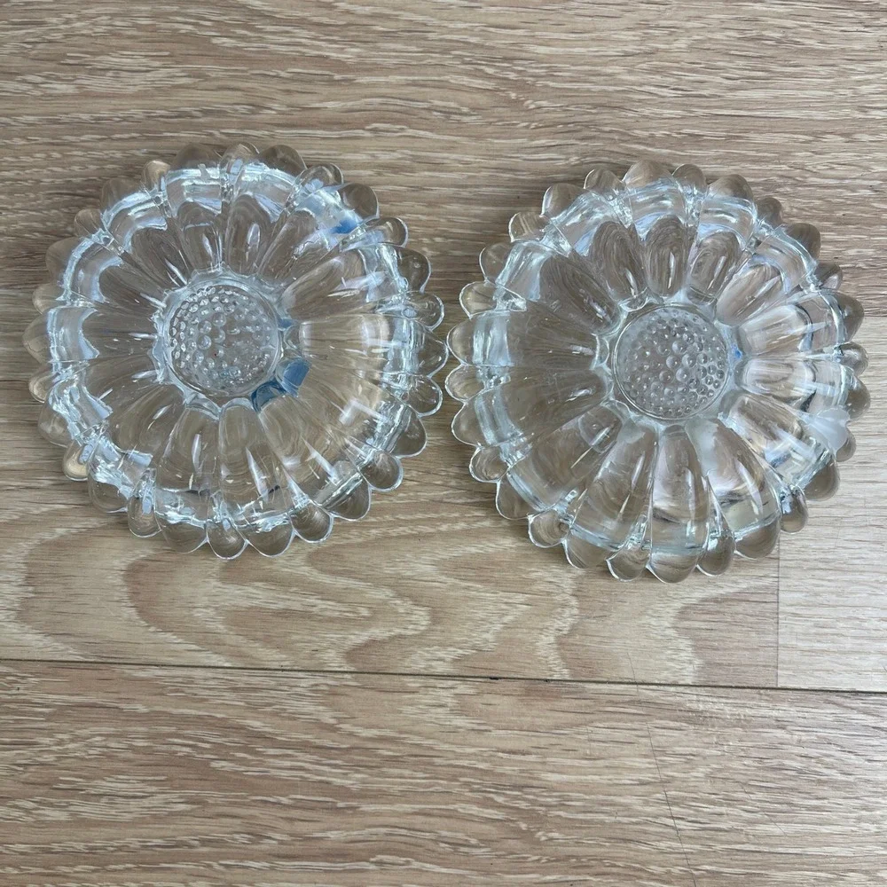 Unbranded vintage clear